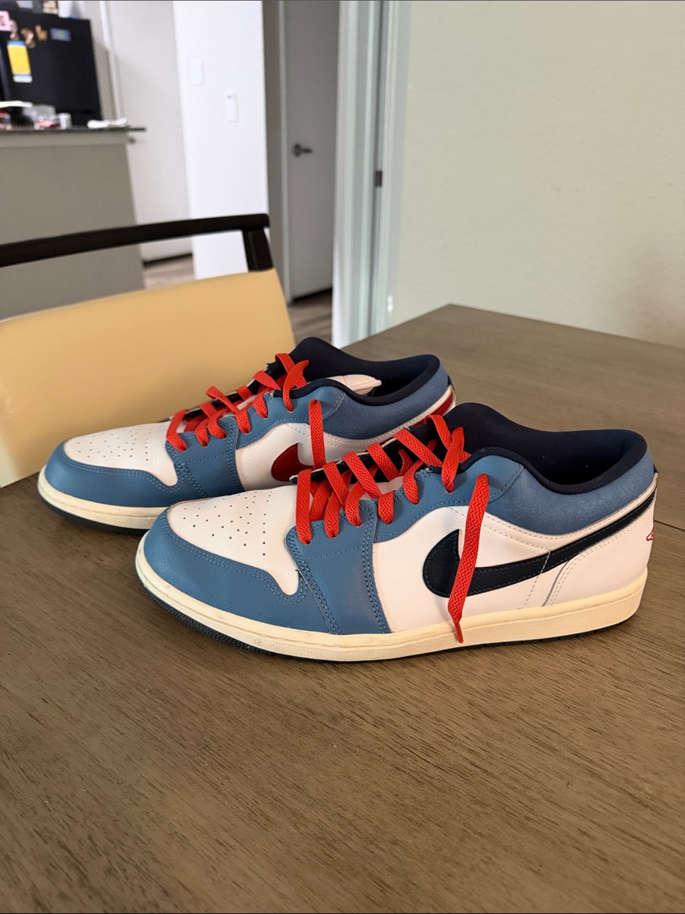Men's Nike Air Jordan Low-Top Basketball Sneakers - Blue / White with Red Laces